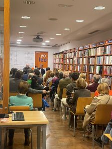 PRESENTACIÓN DE LA NOVELA CÍBOLO EN LA LIBRERÍA OLETVM